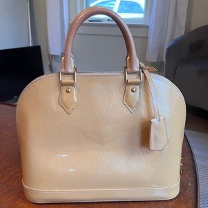 Louis Vuitton Vernis Alma PM